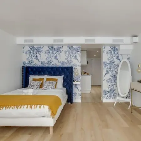 Appartamento Modern French Studio Charm In The City